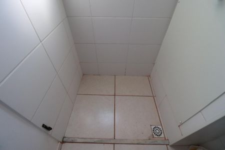 Apartamento para alugar com 43m², 2 quartos e 1 vagaBanheiro 