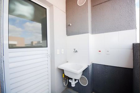 Apartamento para alugar com 43m², 2 quartos e 1 vagaÁrea de Serviço
