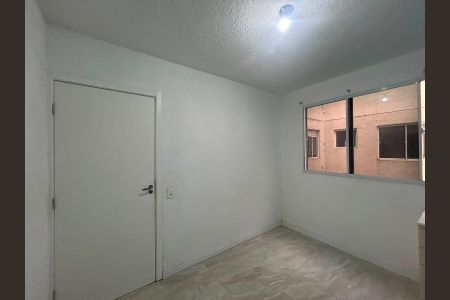 Quarto 2 de apartamento para alugar com 2 quartos, 44m² em Mato Grande, Canoas