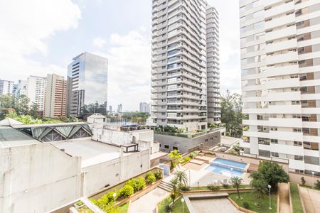 Apartamento à venda com 86m², 3 quartos e 2 vagas Apartamento à venda com 86m², 3 quartos e 2 vagasVista da Varanda