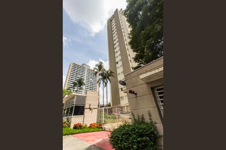 Apartamento à venda com 86m², 3 quartos e 2 vagas Apartamento à venda com 86m², 3 quartos e 2 vagasVista da Rua