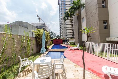 Apartamento à venda com 86m², 3 quartos e 2 vagas Apartamento à venda com 86m², 3 quartos e 2 vagasPiscina