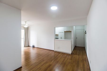 Sala  de apartamento à venda com 3 quartos, 86m² em Alphaville Industrial, Barueri