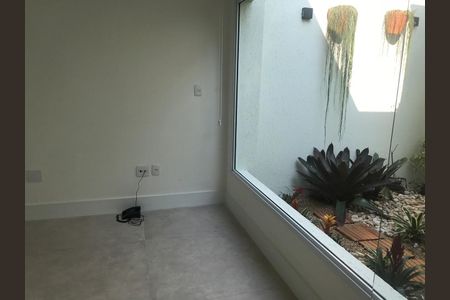 Casa à venda com 4 quartos, 147m² em Ipiranga, São Paulo