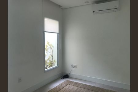 Casa à venda com 4 quartos, 147m² em Ipiranga, São Paulo