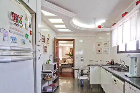 Apartamento à venda com 198m², 4 quartos e 3 vagas