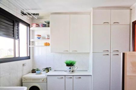 Apartamento à venda com 198m², 4 quartos e 3 vagas