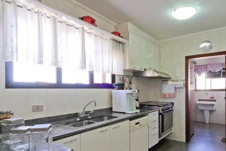 Apartamento à venda com 198m², 4 quartos e 3 vagas
