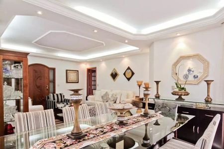 Apartamento à venda com 198m², 4 quartos e 3 vagas