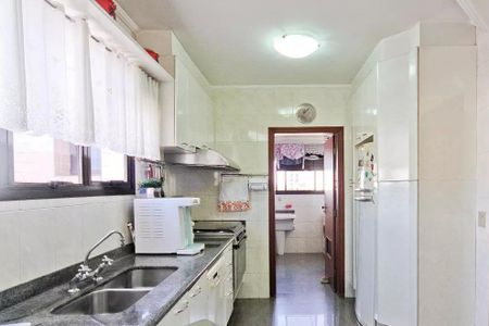 Apartamento à venda com 198m², 4 quartos e 3 vagas