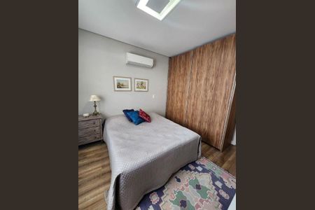 Casa à venda com 3 quartos, 106m² em Campo Belo, São Paulo