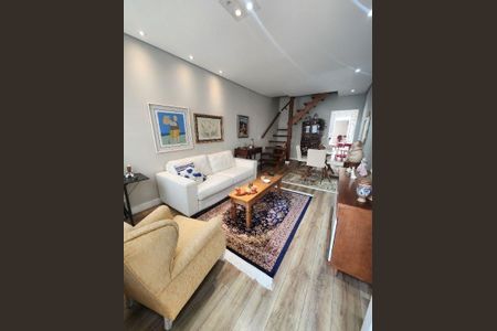 Casa à venda com 3 quartos, 106m² em Campo Belo, São Paulo