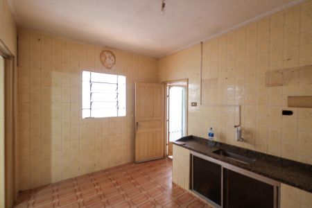 Casa à venda com 141m², 2 quartos e 1 vaga Casa à venda com 141m², 2 quartos e 1 vagaCozinha