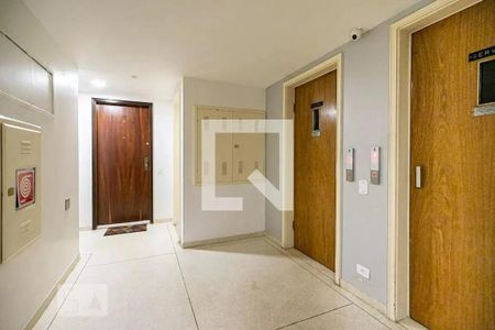 Apartamento para alugar com 90m², 1 quarto e 1 vaga Apartamento para alugar com 90m², 1 quarto e 1 vagaÁrea comum - Hall Elevadores