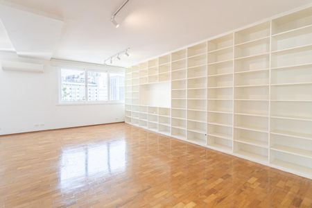 Sala de apartamento para alugar com 1 quarto, 90m² em Itaim Bibi, São Paulo