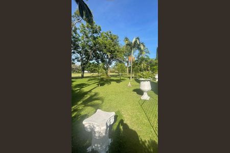 Casa de condomínio para alugar com 400m², 4 quartos e 4 vagasÁrea Externa