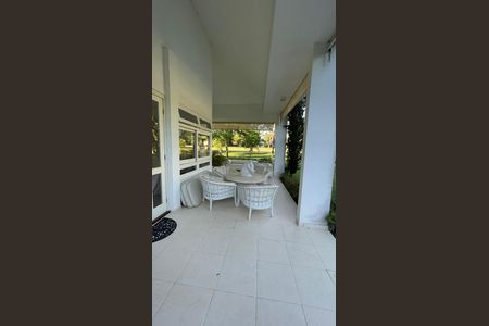 Casa de condomínio para alugar com 400m², 4 quartos e 4 vagasÁrea Externa