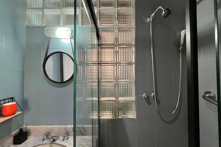Apartamento para alugar com 144m², 3 quartos e sem vaga Apartamento para alugar com 144m², 3 quartos e sem vagaBanheiro da suíte