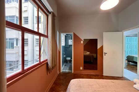 Apartamento para alugar com 144m², 3 quartos e sem vaga Apartamento para alugar com 144m², 3 quartos e sem vagaSuite