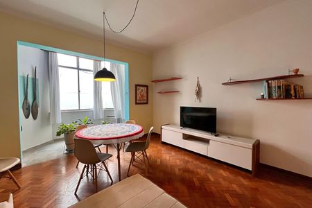 Apartamento para alugar com 144m², 3 quartos e sem vaga Apartamento para alugar com 144m², 3 quartos e sem vagaSala