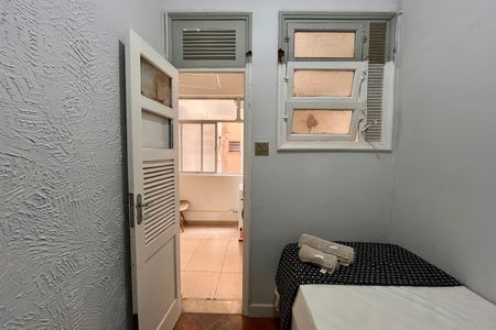Apartamento para alugar com 144m², 3 quartos e sem vaga Apartamento para alugar com 144m², 3 quartos e sem vagaQuarto de Serviço