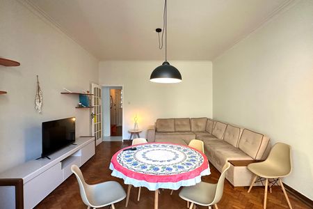 Apartamento para alugar com 144m², 3 quartos e sem vaga