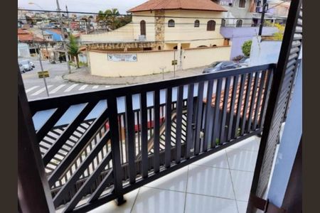 Casa à venda com 3 quartos, 250m² em Vila Curuçá, Santo André