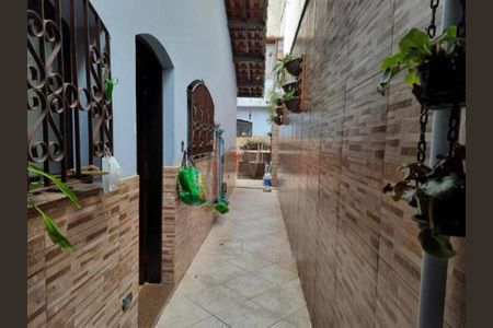 Casa à venda com 3 quartos, 250m² em Vila Curuçá, Santo André