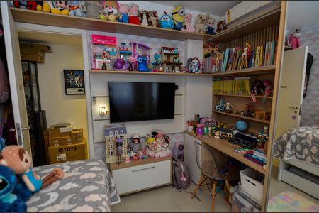 Apartamento à venda com 116m², 3 quartos e 2 vagas Apartamento à venda com 116m², 3 quartos e 2 vagasQuarto 1