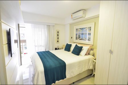 Apartamento à venda com 116m², 3 quartos e 2 vagas Apartamento à venda com 116m², 3 quartos e 2 vagasSuíte