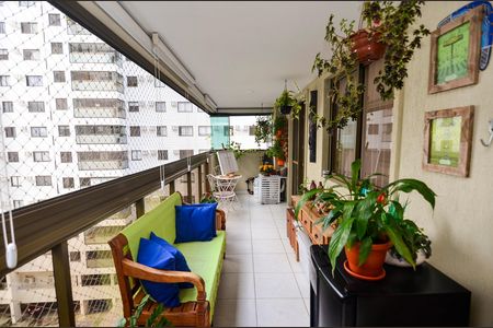 Sala de apartamento à venda com 3 quartos, 116m² em Tijuca, Rio de Janeiro