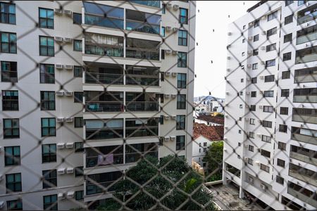 Apartamento à venda com 116m², 3 quartos e 2 vagas Apartamento à venda com 116m², 3 quartos e 2 vagasSala