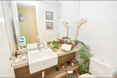 Apartamento à venda com 116m², 3 quartos e 2 vagas Apartamento à venda com 116m², 3 quartos e 2 vagasBanheiro 2