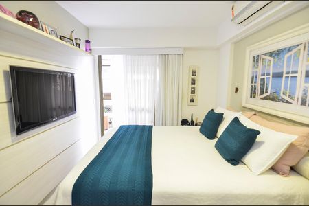 Apartamento à venda com 116m², 3 quartos e 2 vagas Apartamento à venda com 116m², 3 quartos e 2 vagasSuíte