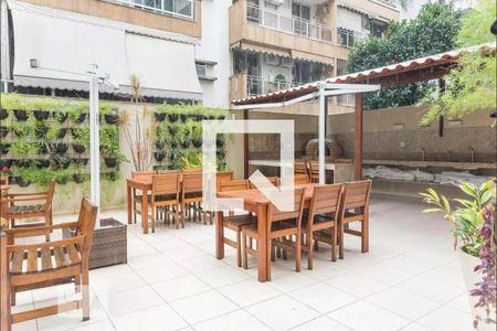 Apartamento à venda com 116m², 3 quartos e 2 vagas Apartamento à venda com 116m², 3 quartos e 2 vagasÁrea comum