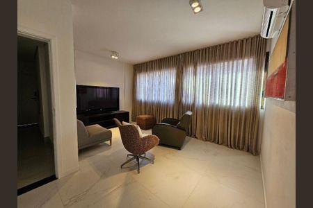 Apartamento à venda com 3 quartos, 77m² em Serra, Belo Horizonte