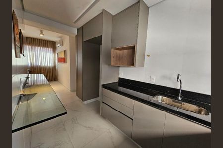 Apartamento à venda com 77m², 3 quartos e 2 vagas