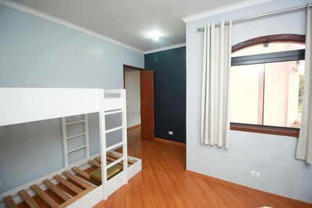 Casa à venda com 231m², 3 quartos e 5 vagas Casa à venda com 231m², 3 quartos e 5 vagasQuarto
