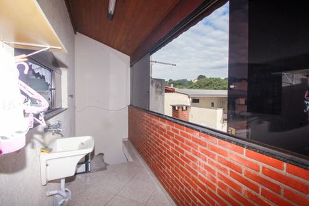 Casa à venda com 231m², 3 quartos e 5 vagas Casa à venda com 231m², 3 quartos e 5 vagasÁrea de Serviço