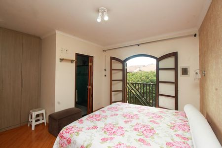 Casa à venda com 231m², 3 quartos e 5 vagas Casa à venda com 231m², 3 quartos e 5 vagasSuíte 1