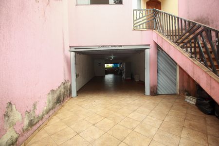 Casa à venda com 231m², 3 quartos e 5 vagas Casa à venda com 231m², 3 quartos e 5 vagasGaragem