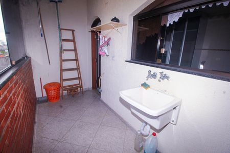 Casa à venda com 231m², 3 quartos e 5 vagas Casa à venda com 231m², 3 quartos e 5 vagasÁrea de Serviço