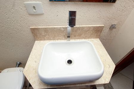 Casa à venda com 231m², 3 quartos e 5 vagas Casa à venda com 231m², 3 quartos e 5 vagasLavabo