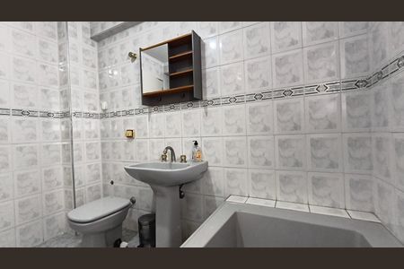 Apartamento para alugar com 110m², 3 quartos e 1 vaga Apartamento para alugar com 110m², 3 quartos e 1 vagaBanheiro