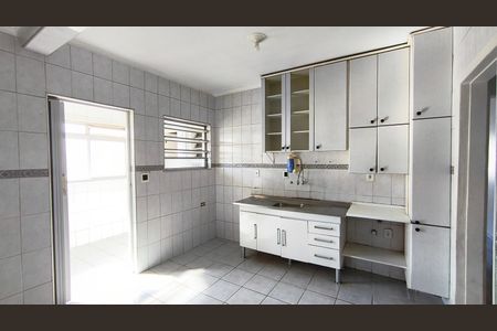 Apartamento para alugar com 110m², 3 quartos e 1 vaga Apartamento para alugar com 110m², 3 quartos e 1 vagaCozinha