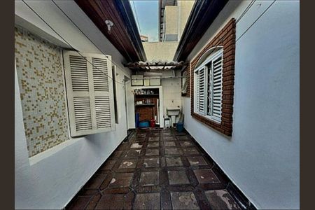 Casa à venda com 133m², 2 quartos e 2 vagas Casa à venda com 133m², 2 quartos e 2 vagasFoto 02