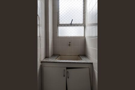 Tanque de apartamento para alugar com 3 quartos, 83m² em Buritis, Belo Horizonte