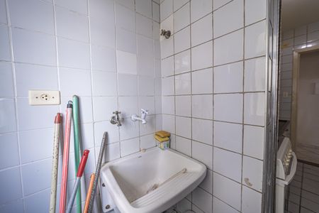 Apartamento à venda com 48m², 2 quartos e 1 vaga Apartamento à venda com 48m², 2 quartos e 1 vagaÁrea de Serviço