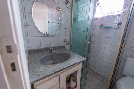 Apartamento à venda com 48m², 2 quartos e 1 vaga Apartamento à venda com 48m², 2 quartos e 1 vagaBanheiro