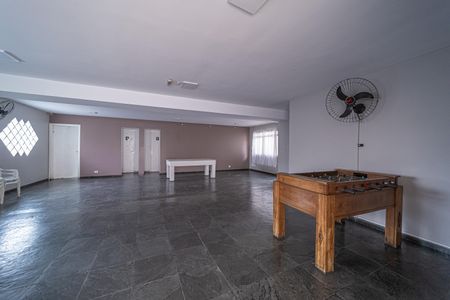 Apartamento à venda com 48m², 2 quartos e 1 vaga Apartamento à venda com 48m², 2 quartos e 1 vagaÁrea comum - Salão de festas